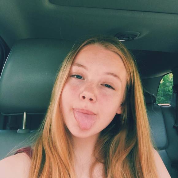 Meet your Posher, Brooklynn - Picture 1 of 1